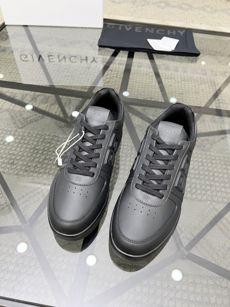 Givenchy Sneakers